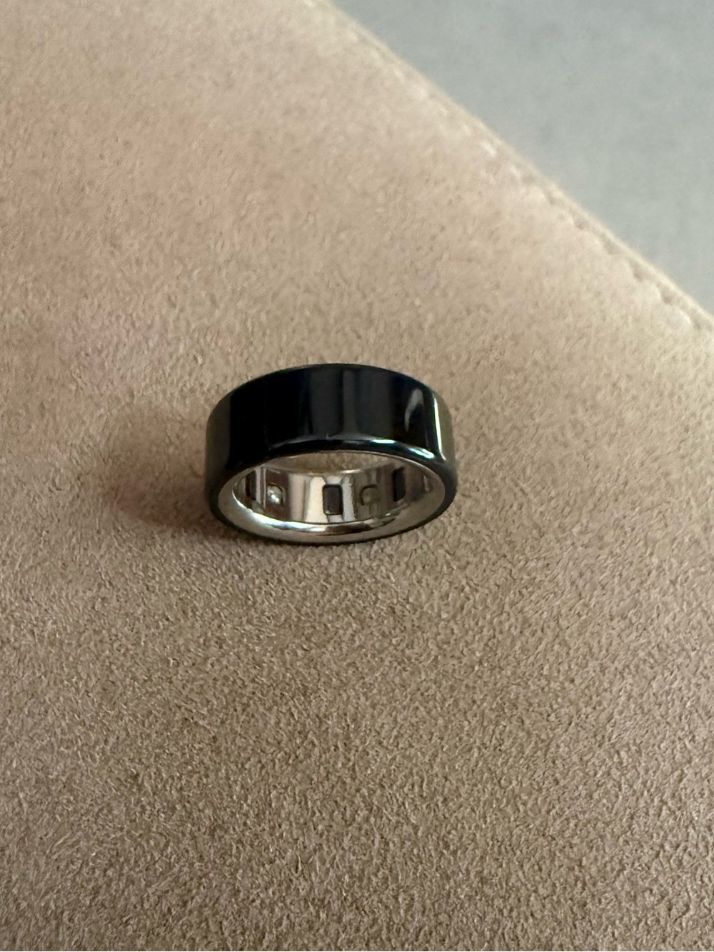 Oura Ring Gen 4 Size 7 Black
